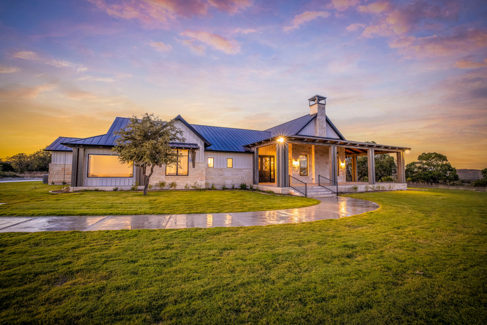 Completed Curry Creek custom home exterior