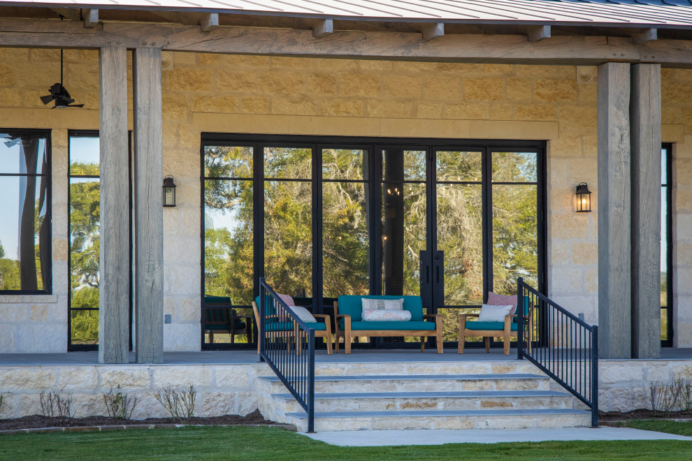 Covered outdoor living space